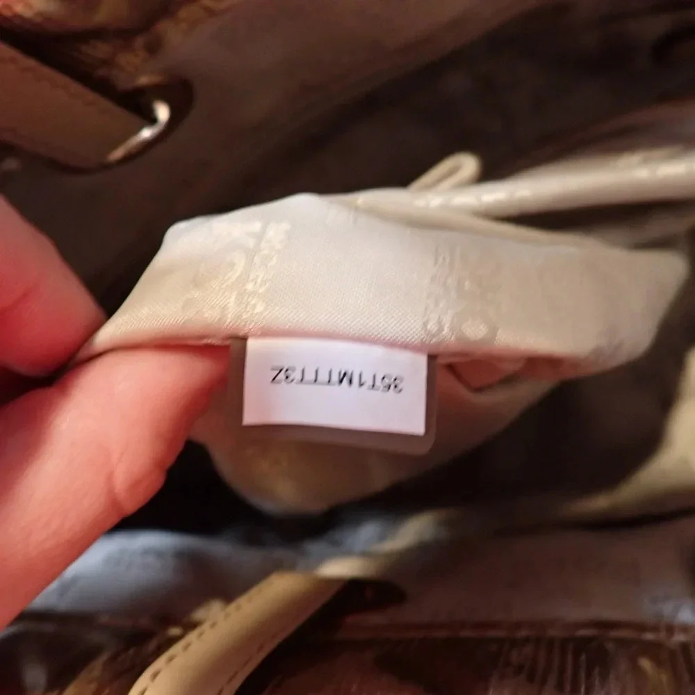 Michael Kors Metallic Mirror Rose Gold Tote Shoulder Bag - Picture 6 of 15